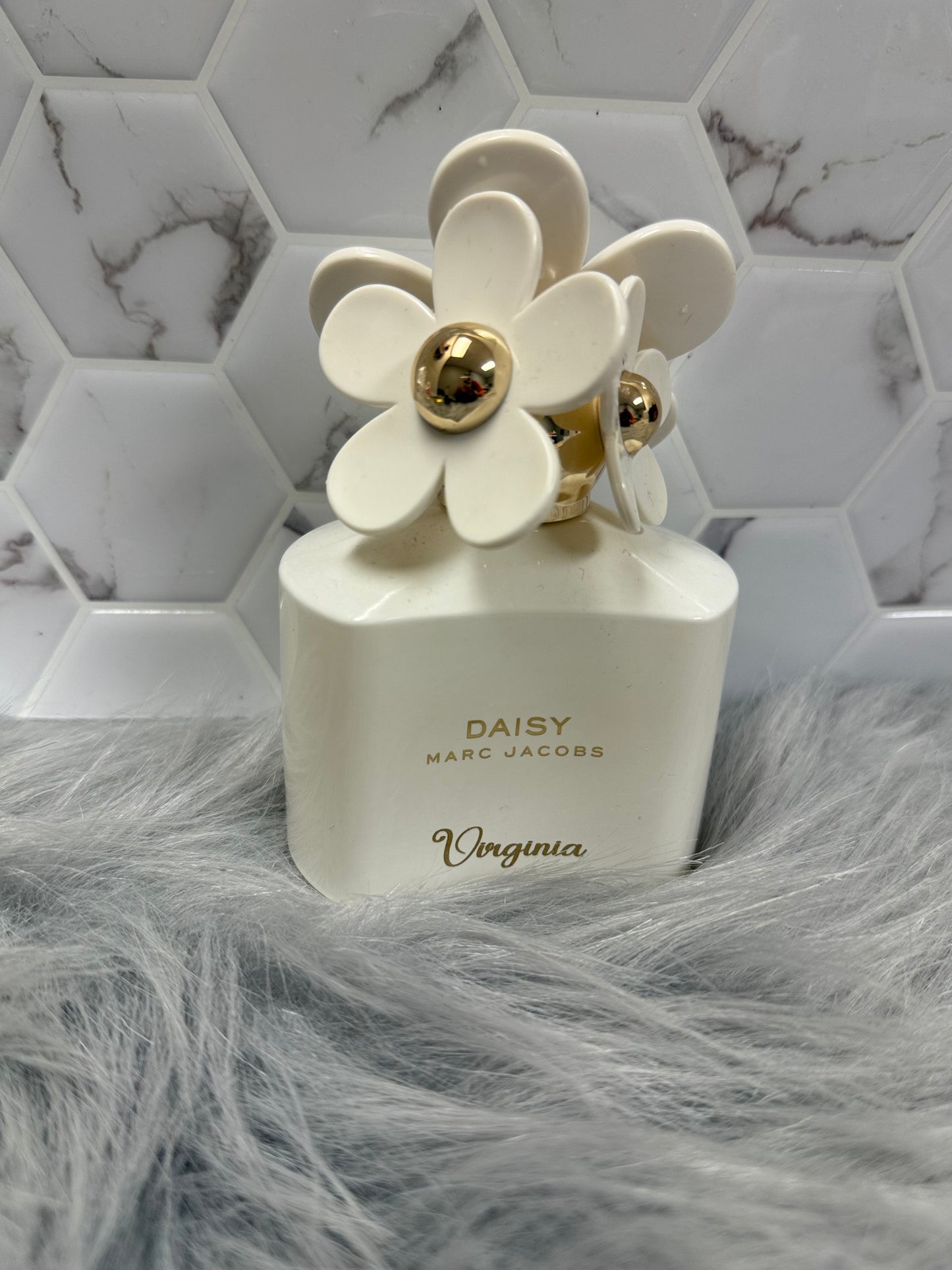 Perfume Bottle Engraving (Photo and Text)